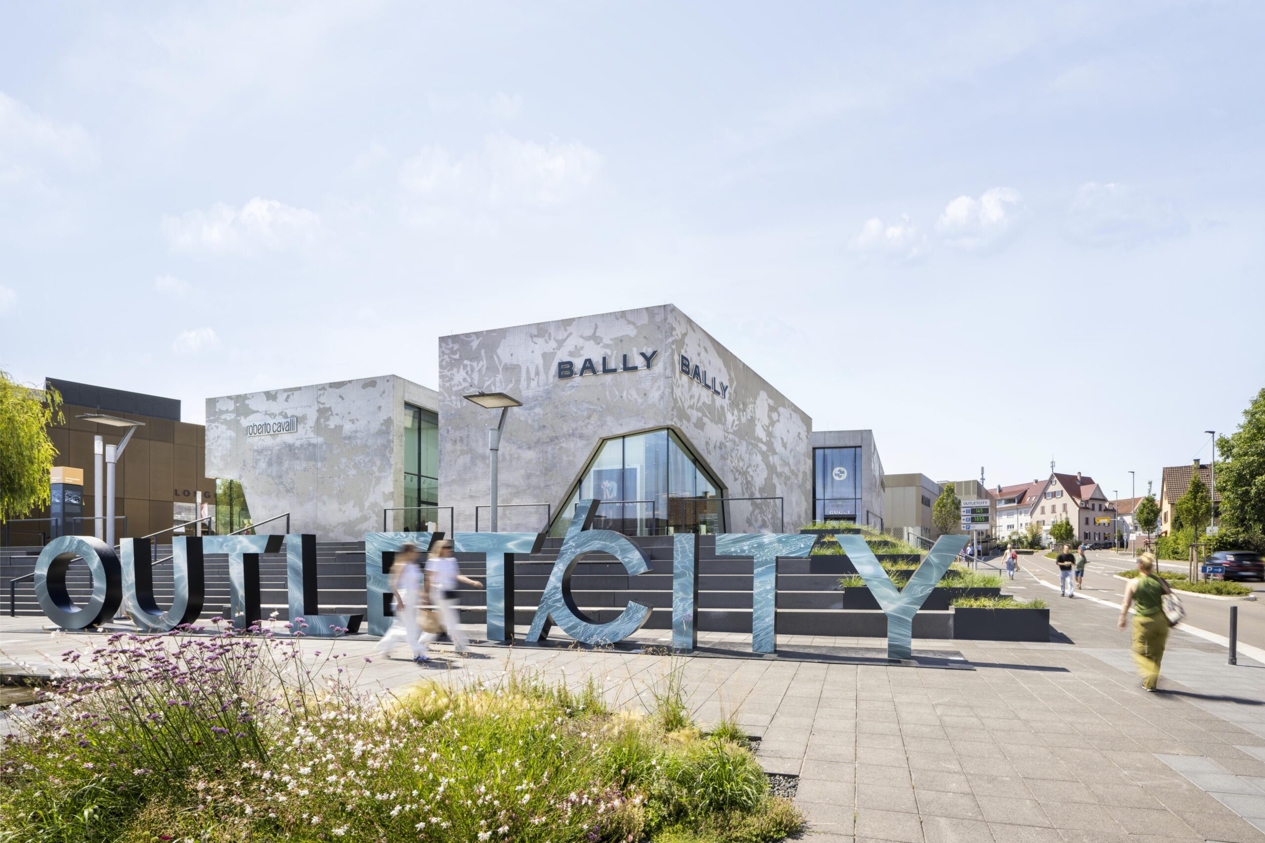 Outletcity Metzingen Once Again Named Germany’s Best Outlet Centre Outletcity AG Recognised as Europe’s Top Operator for Sixth Time